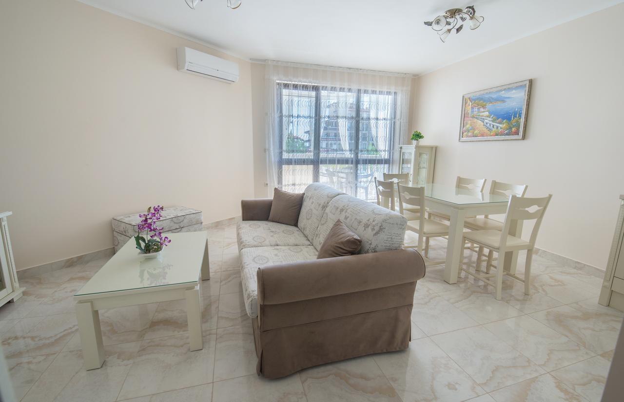 Apartments In Complex Poseidon Νεσέμπαρ Εξωτερικό φωτογραφία